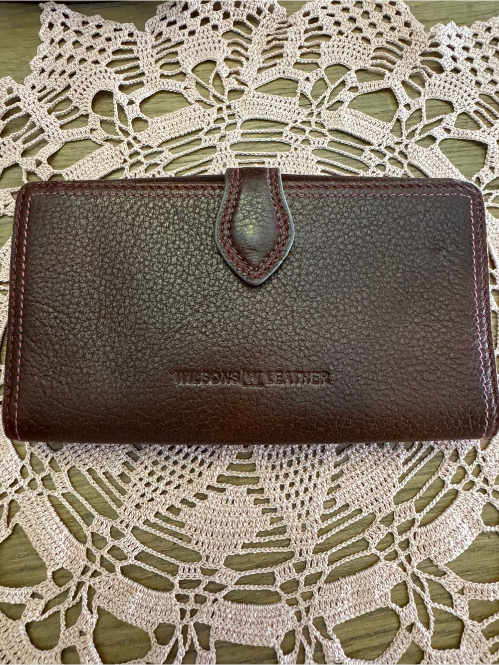 Vintage Genuine Leather Wallet from Wilson Leather 7 x 4 inch